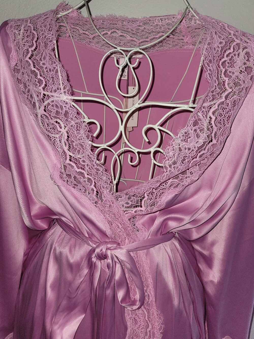 Victoria's Secret Pink/Lavender Silky Lace Trim Rine NWT